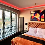 Apartment Golden Centrum *