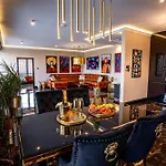 Golden Centrum Apartment