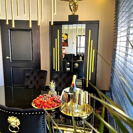 Апартаменты Golden Centrum